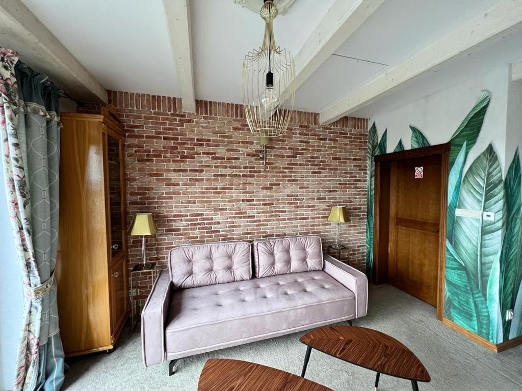 Hotel-Przystan Kikol Bagian luar foto